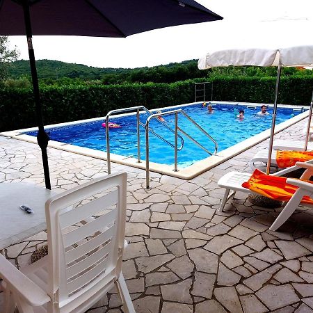 Apartments Baksa Канфанар Экстерьер фото