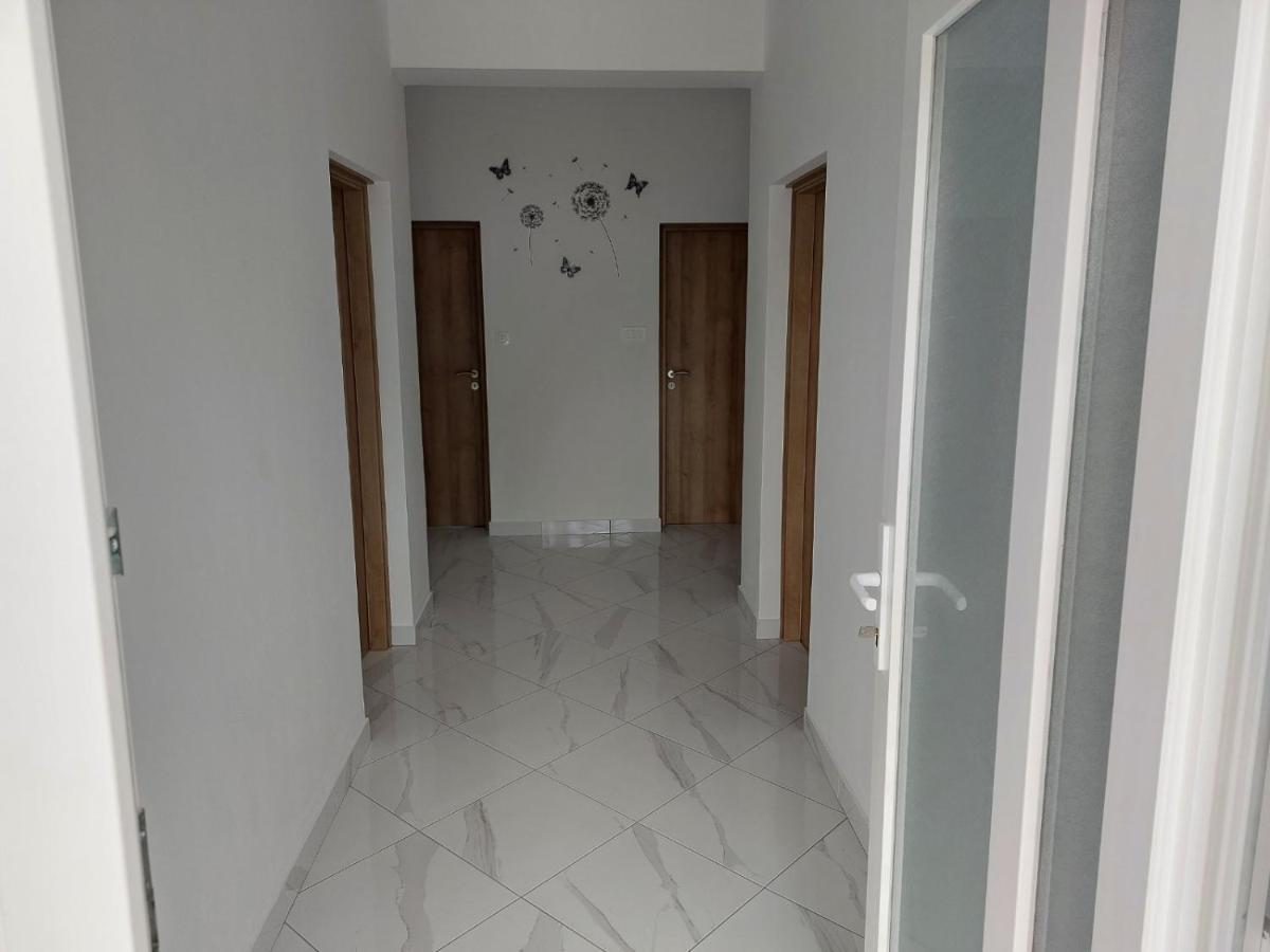 Apartments Baksa Канфанар Экстерьер фото