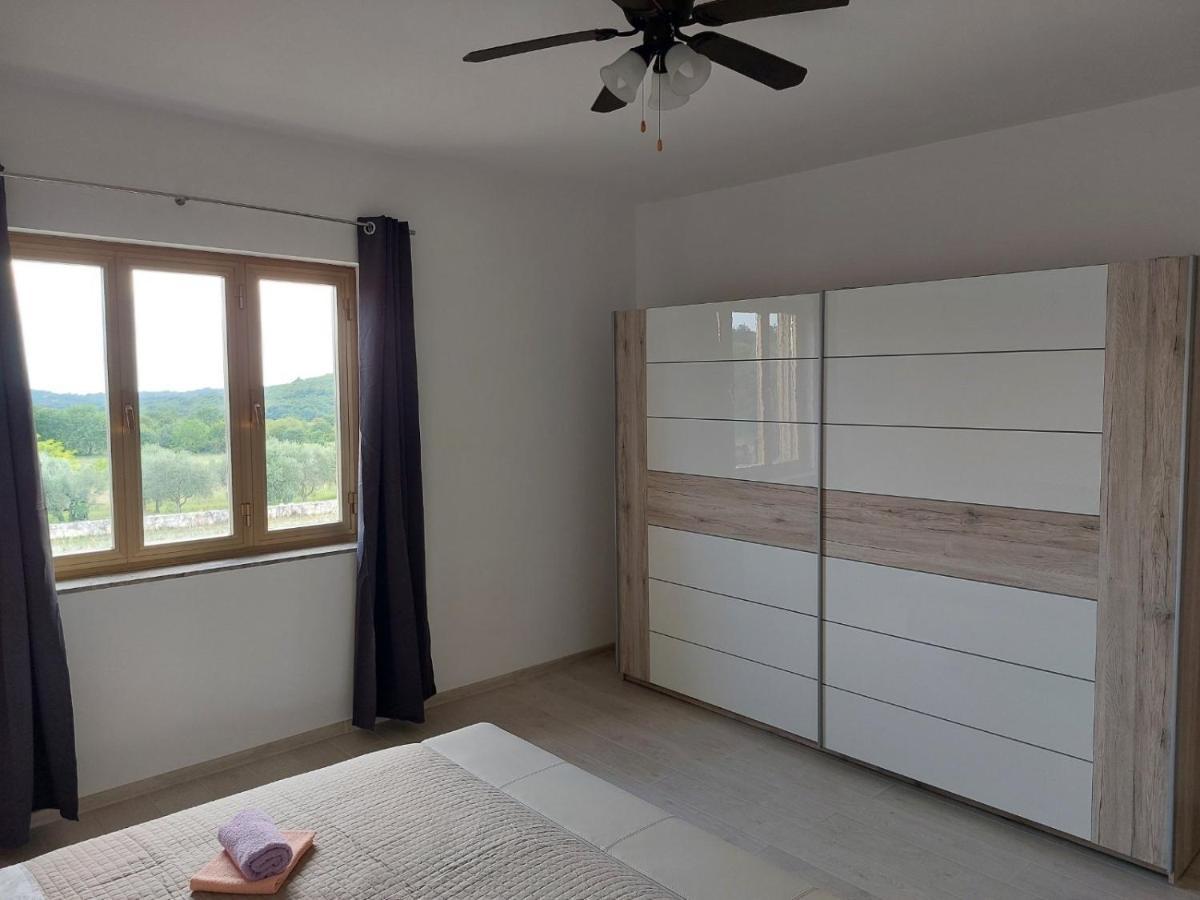 Apartments Baksa Канфанар Экстерьер фото